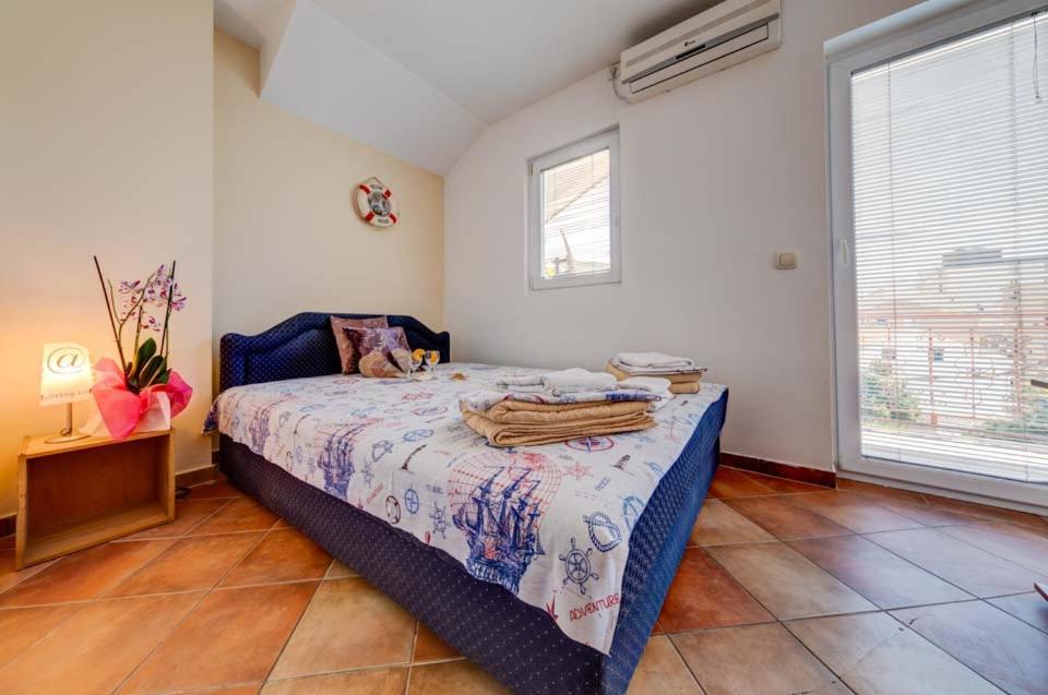 Sunny Grapes Apartments Budva Rom bilde
