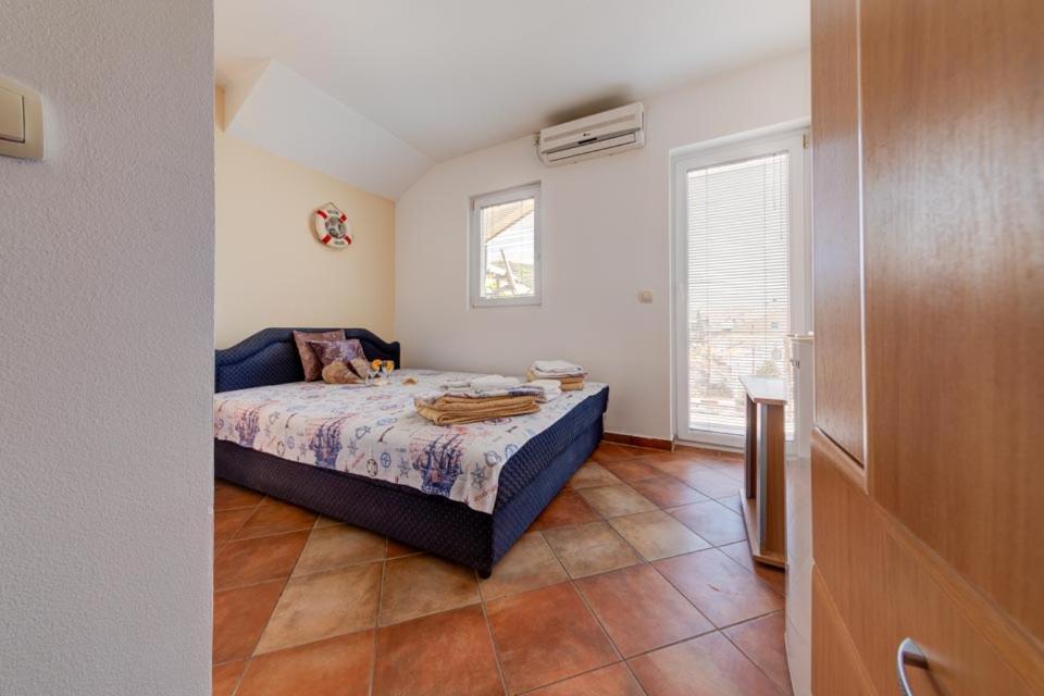 Sunny Grapes Apartments Budva Rom bilde